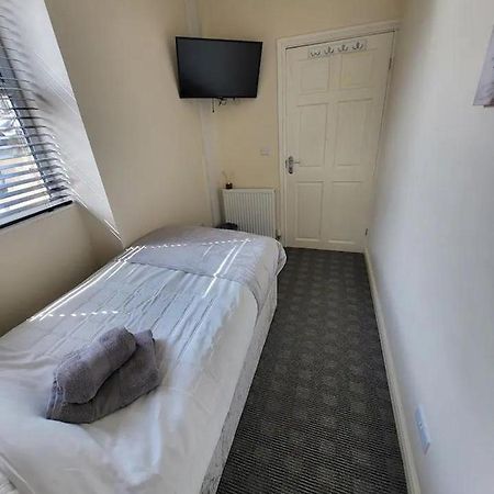 Dublin Packet - Single Room 3 Holyhead Eksteriør billede